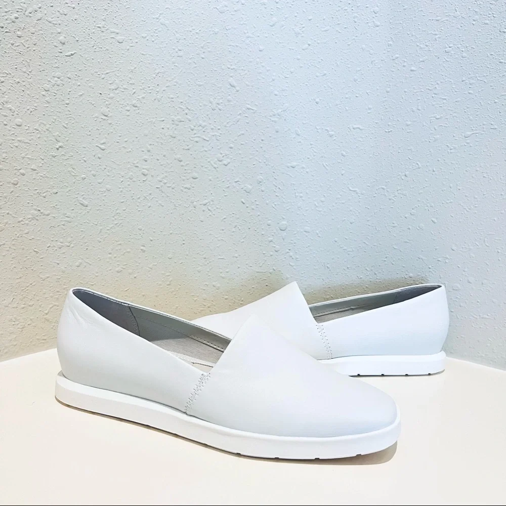 Franco Sarto White Bonza Leather Women’s Slip On Loafers Size 8.5 NEW